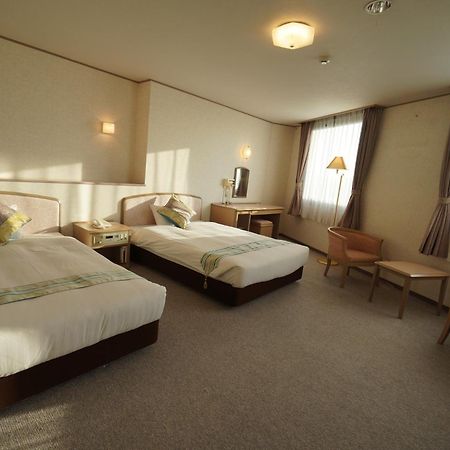 Hotel Areaone Hiroshima Wing Хіґасі-Хіросіма Екстер'єр фото