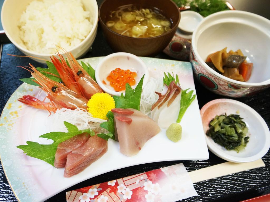 Hotel Areaone Hiroshima Wing Хіґасі-Хіросіма Екстер'єр фото