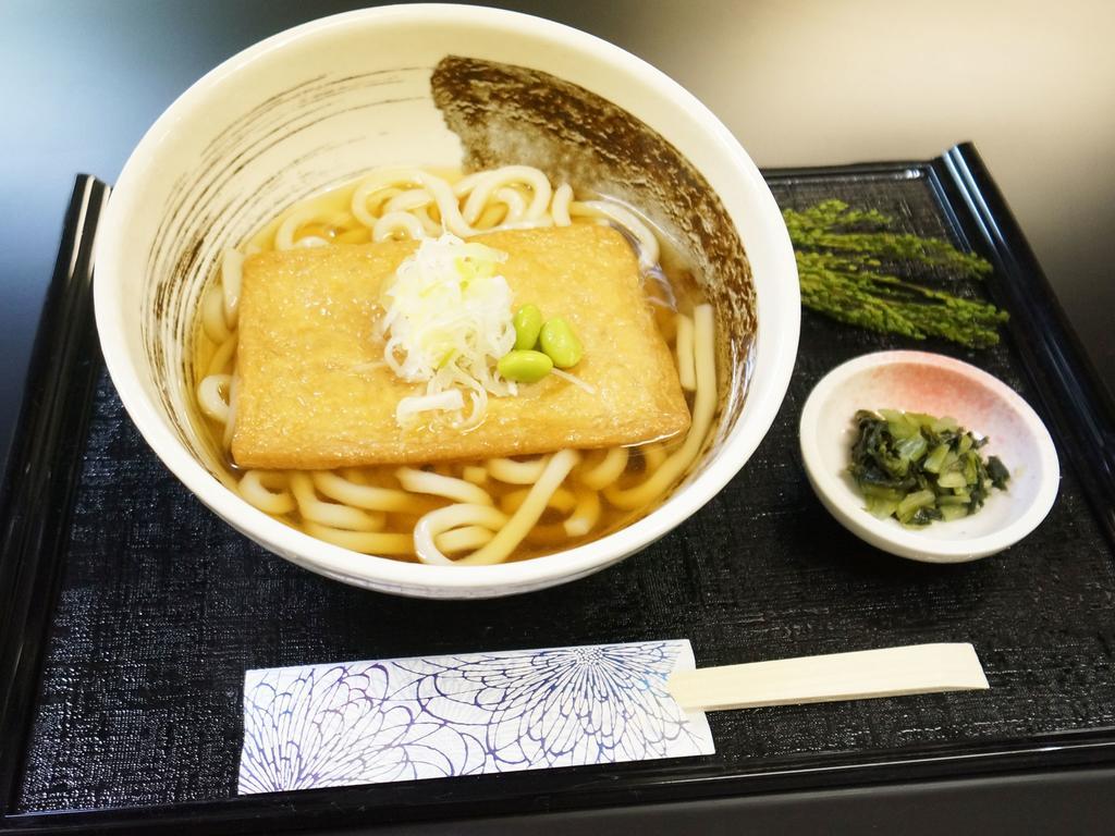 Hotel Areaone Hiroshima Wing Хіґасі-Хіросіма Екстер'єр фото