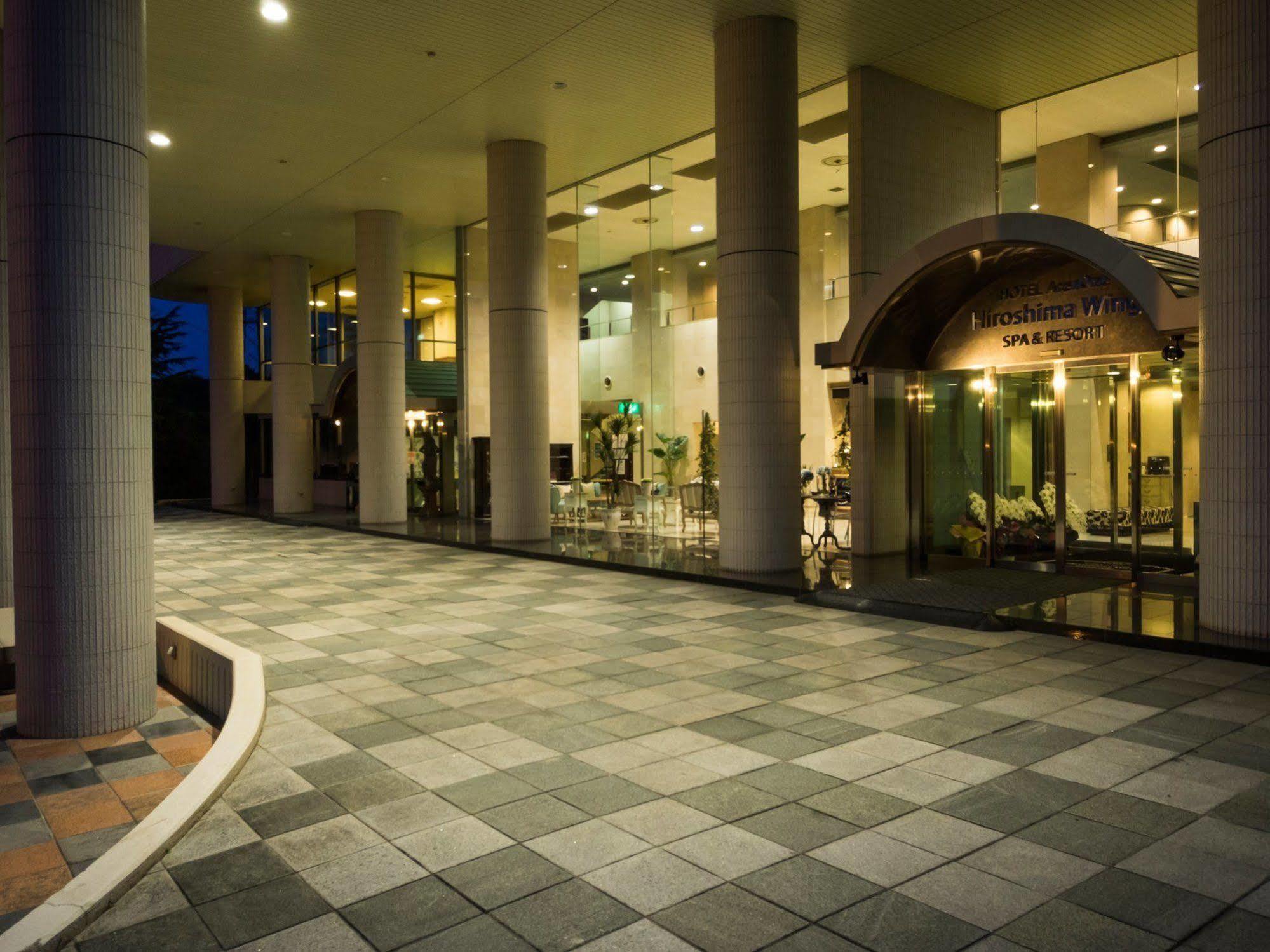Hotel Areaone Hiroshima Wing Хіґасі-Хіросіма Екстер'єр фото