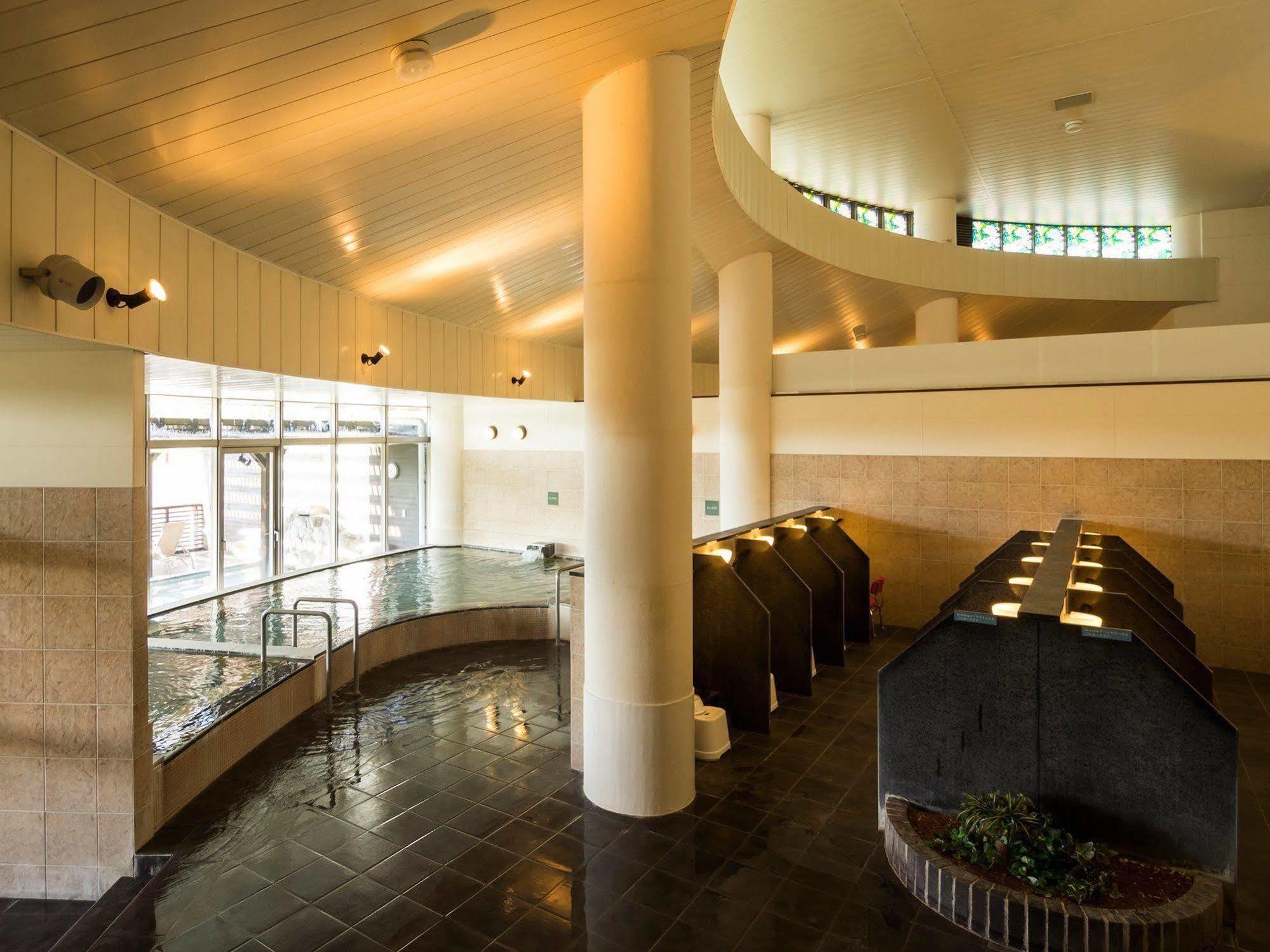 Hotel Areaone Hiroshima Wing Хіґасі-Хіросіма Екстер'єр фото