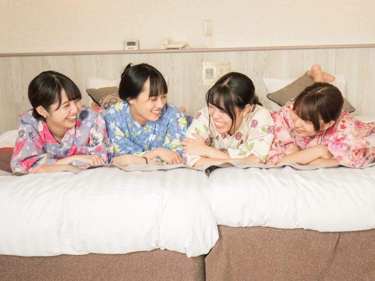 Hotel Areaone Hiroshima Wing Хіґасі-Хіросіма Екстер'єр фото